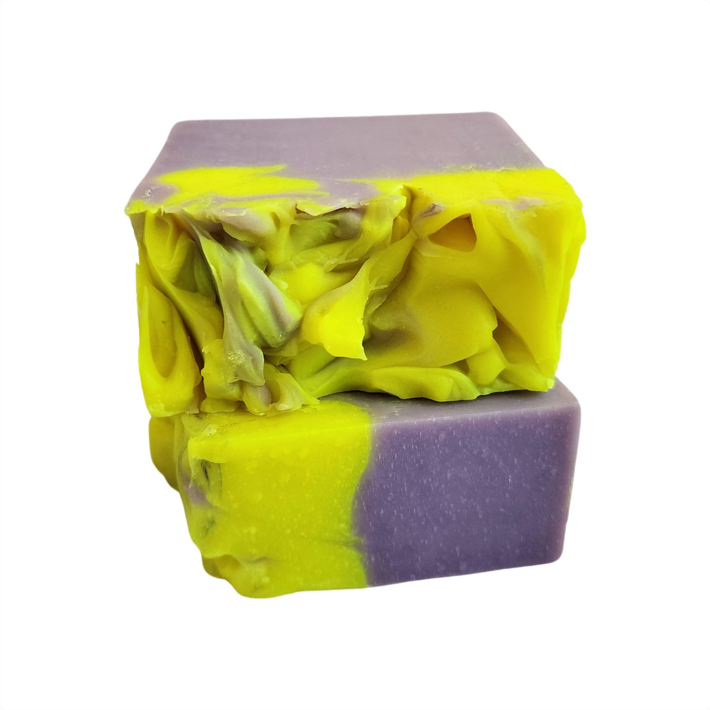 Elderberry Magnolia Soap - Cheerful. Juicy. Uplifting. - A beautifully balanced soap that lifts your spirits with every wash.
